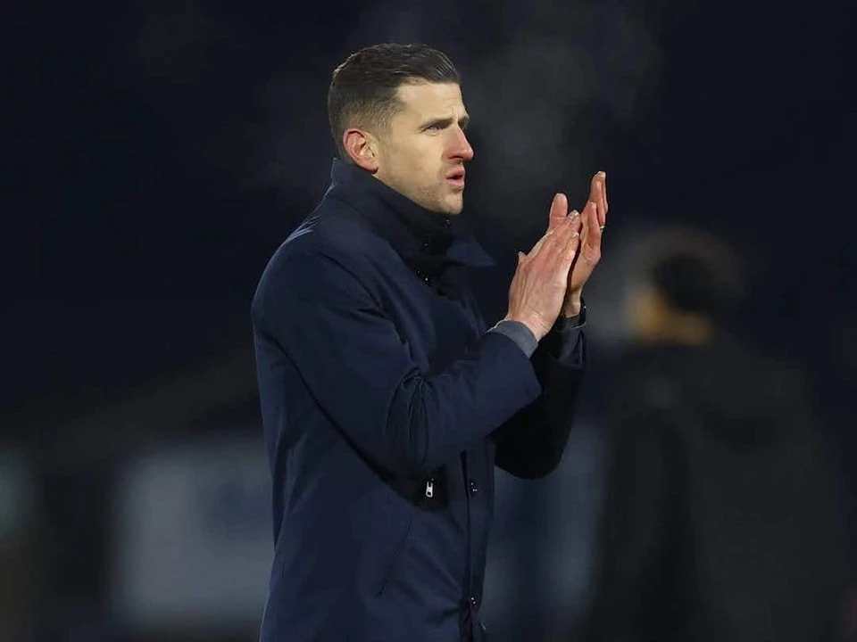 英冠俱乐部 英冠俱乐部