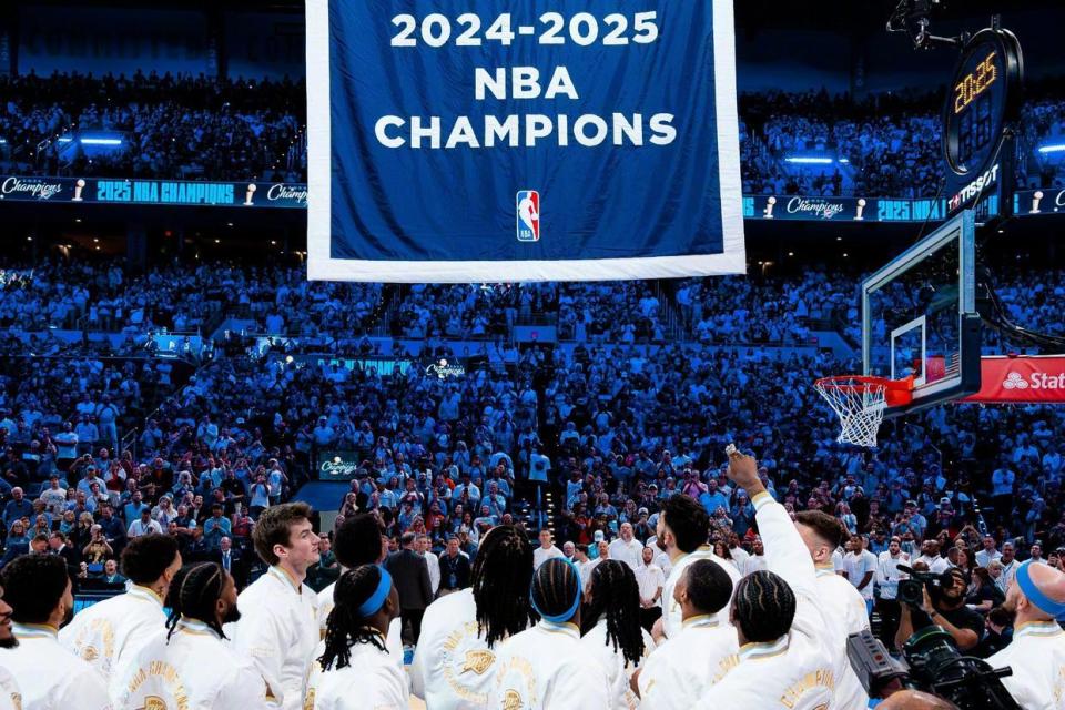 但亚当斯和, 顶住了雷霆, src 但亚当斯和, 顶住了雷霆, src